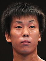 ���� �S��