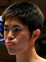 ���� �N��