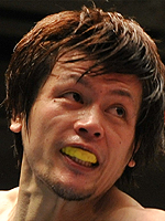 �{�� ���b