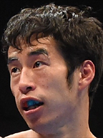 ���R �I��