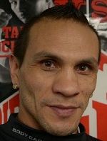 �C�X���G�� �y���X