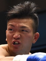 ��� �^��