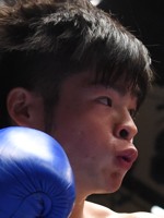 ���}�� ��