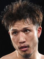 ���� �S��