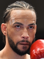 �A�r�Q�C�� ���f�B�i�iAbigail Medina�j�I����