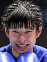 ���q ���q