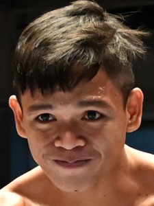 �A���X�g�� �A�g���iAriston Aton�j�I����