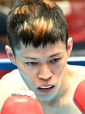 ��� ���j