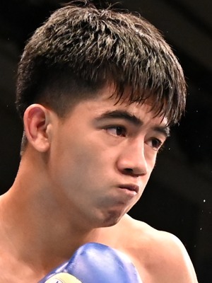 �L�e�B�f�b�` �q�����T�N�iKitidech Hirunsuk�j�I����