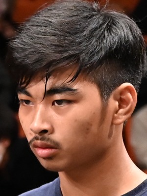 �i�b�^�R�� �V�b�g�p�[���B�[�iNutthakorn Sungsevee�j�I����