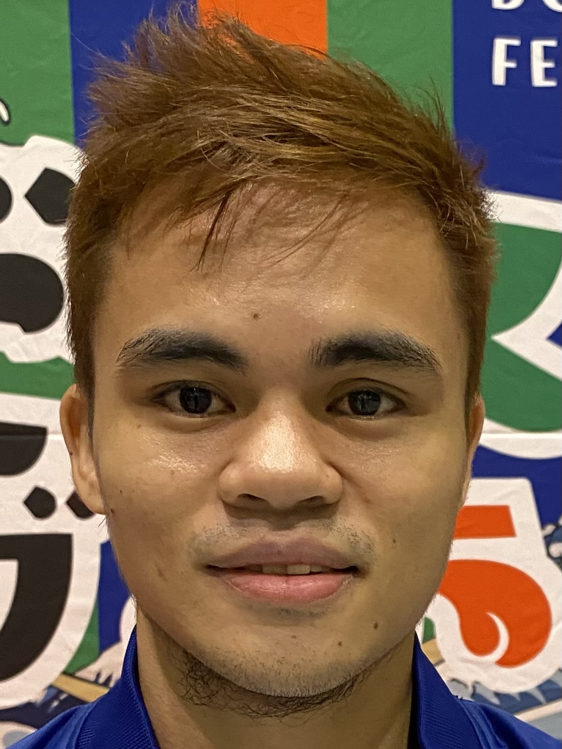 �����r�� �}�i���L���iMelvin Mananquil�j�I����