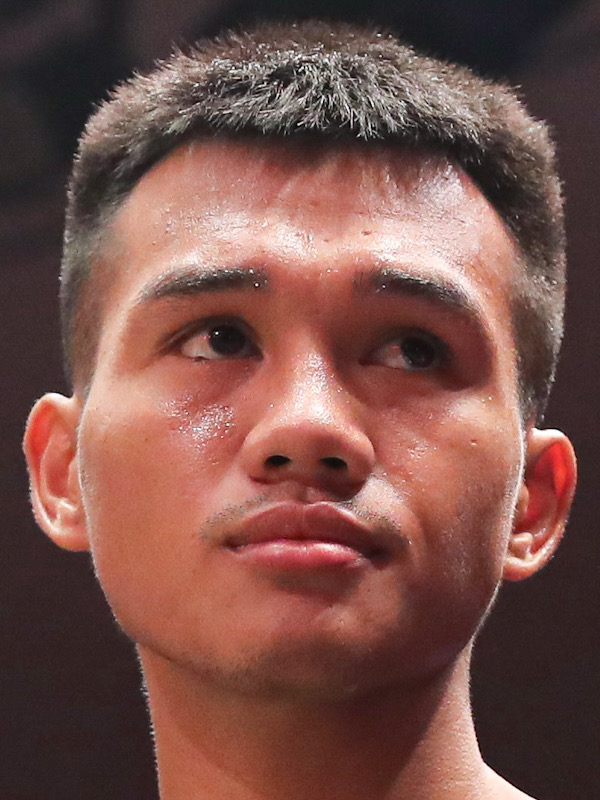 マイケル カサマ