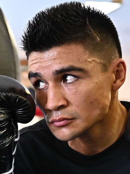 �A���q �R���e�X�iArgi Cortes�j�I����