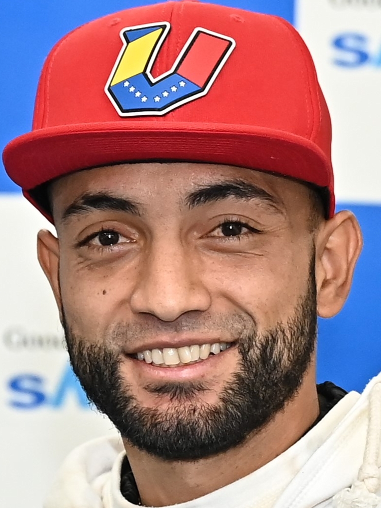 �z�X�x�� �y���X