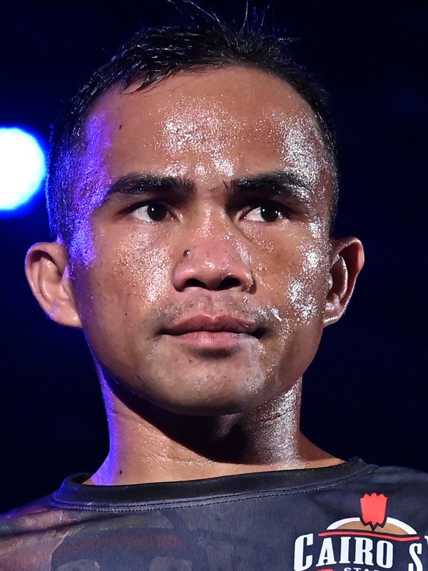 �W���}�[ �J�C���h�iJomar Caindog�j�I����