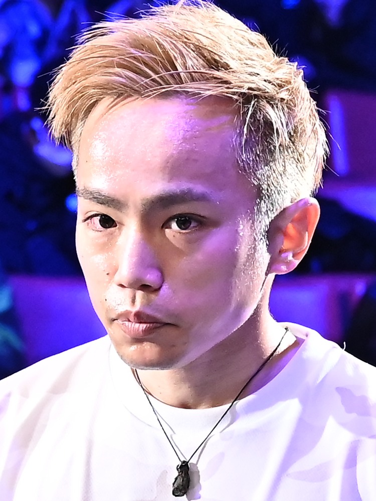 ���� ����