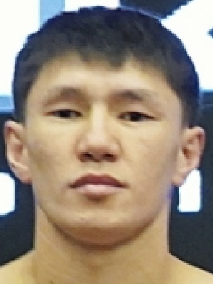 �k���W�M�b�g �f���V�F�o�G�t�iNurzhigit Dyushebaev�j�I����