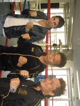 ���i���X�������Ƒΐ�