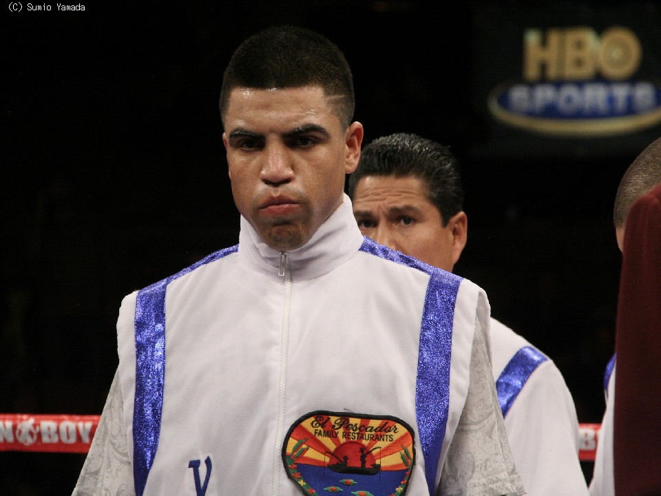 4���ɑ匃�����������I���e�B�X(�ʐ^)�ƃx���g