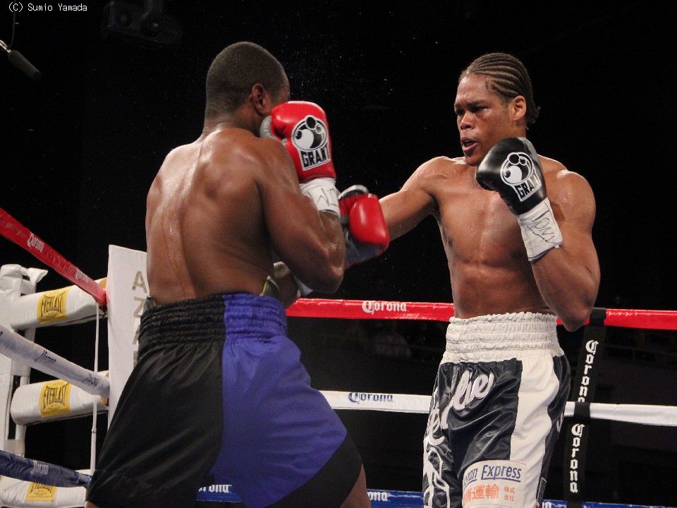 キング(左)チャーリー太田(右)