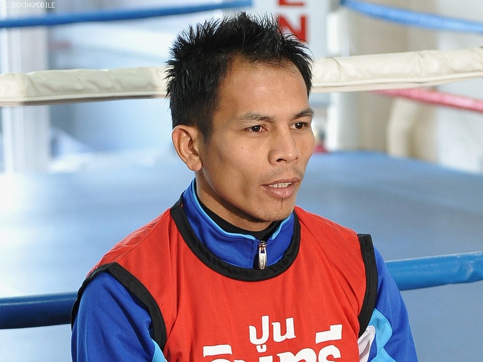 �ȂɃx���g��͂���!!