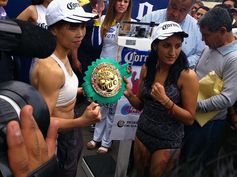 �x�~�A�����Ƀp�X