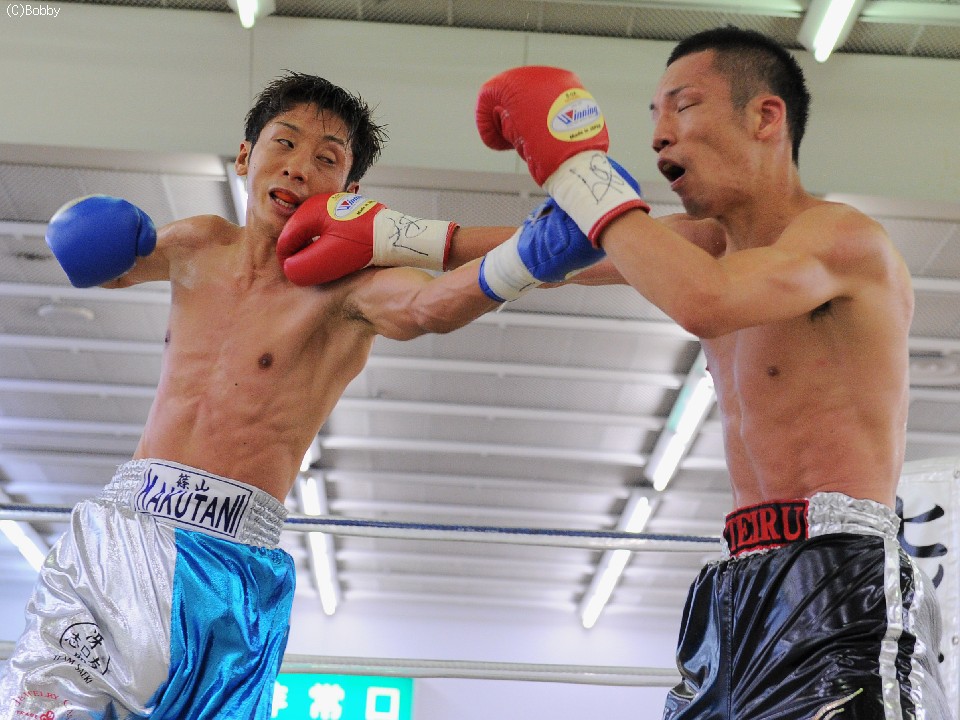 ���ݍ��킸