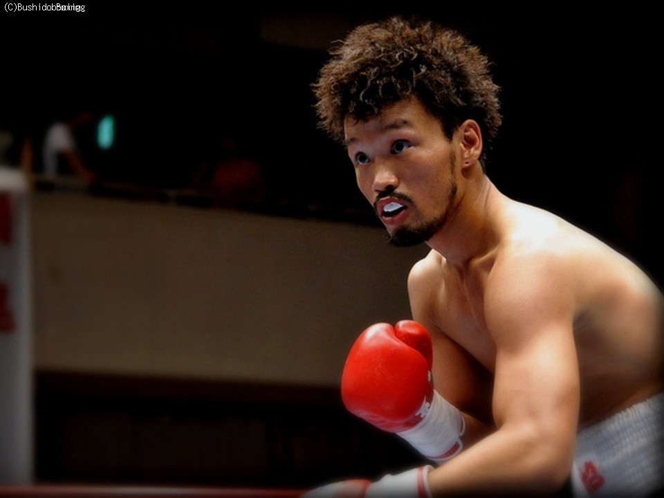 ���� �T��