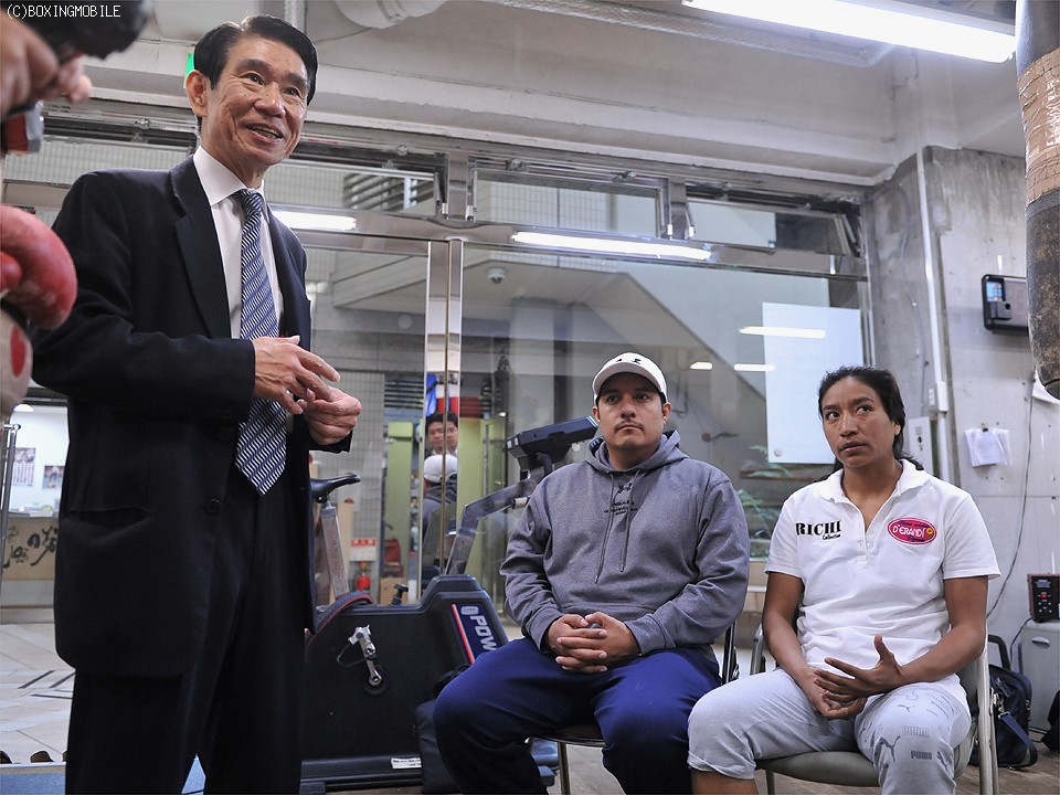 �s�C���Ȓ���Ґw�c