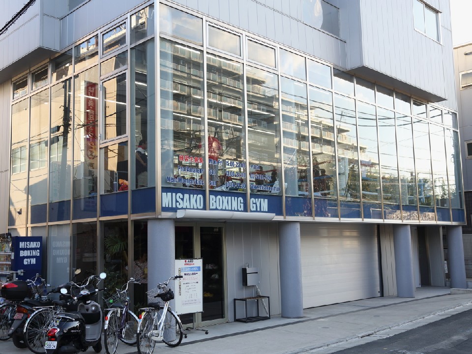 �O���{�N�V���O�W��