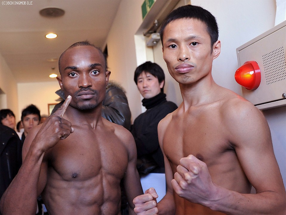 ����Svs�I�}���[�E�L���E�F��