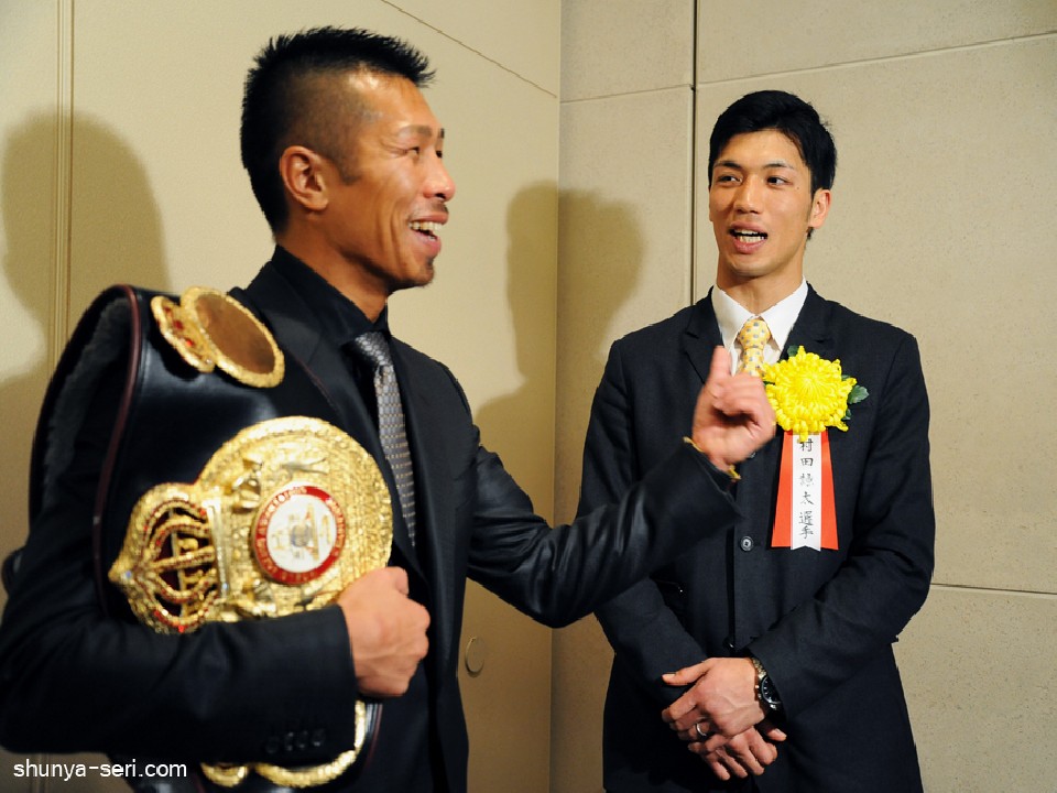 ���R���u�Ƒ��c�ȑ��́g����݁h