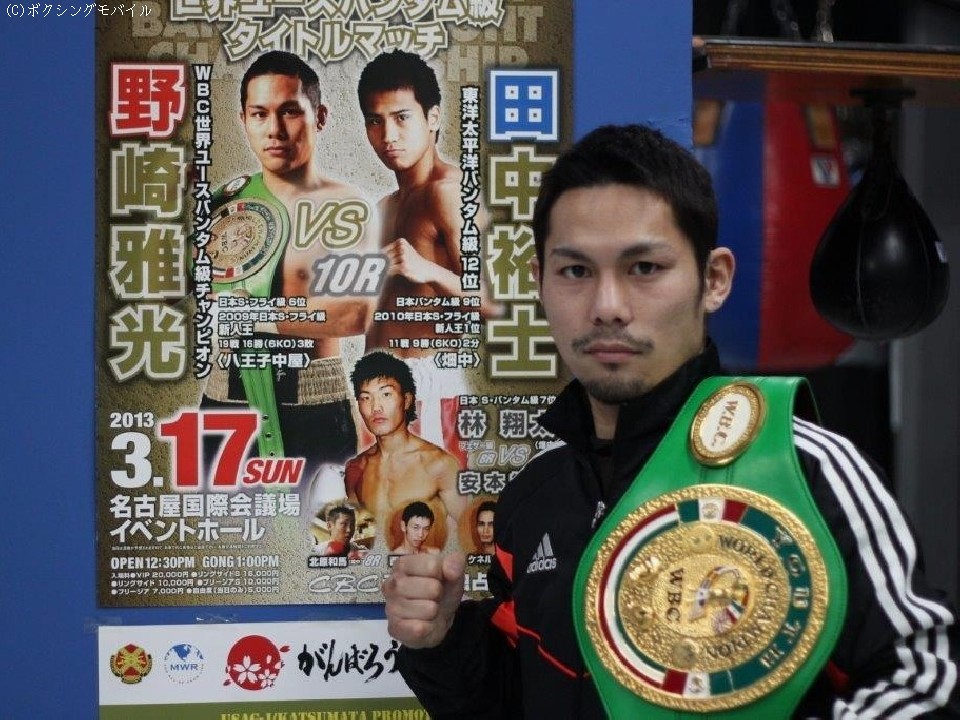 �����A����B