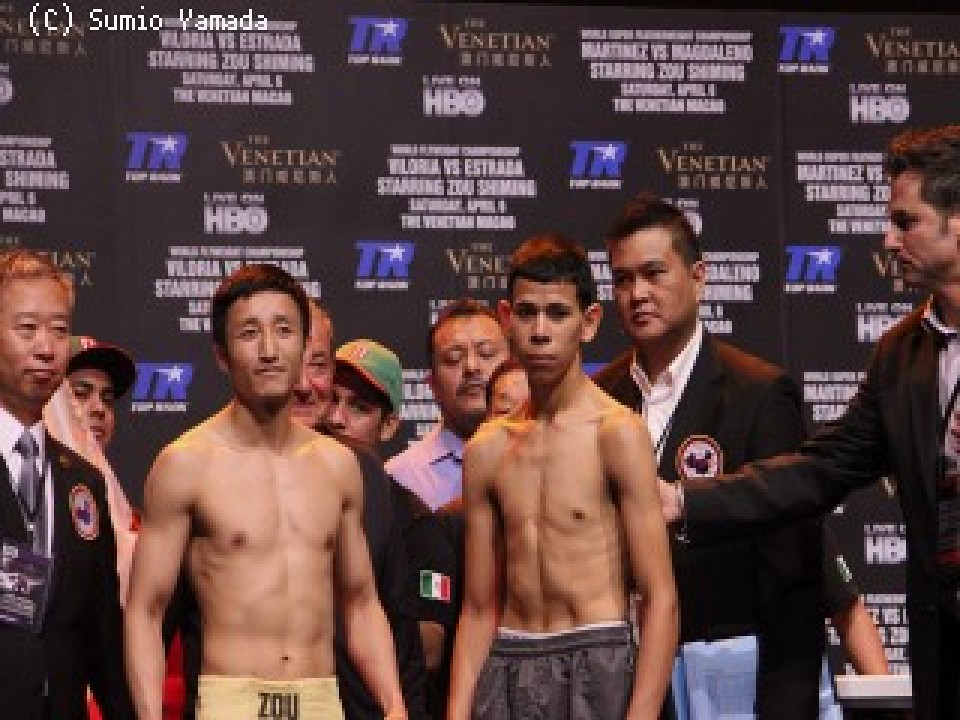 公開計量に臨んだゾウ・シミン