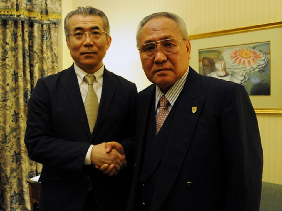 �����ƎR���