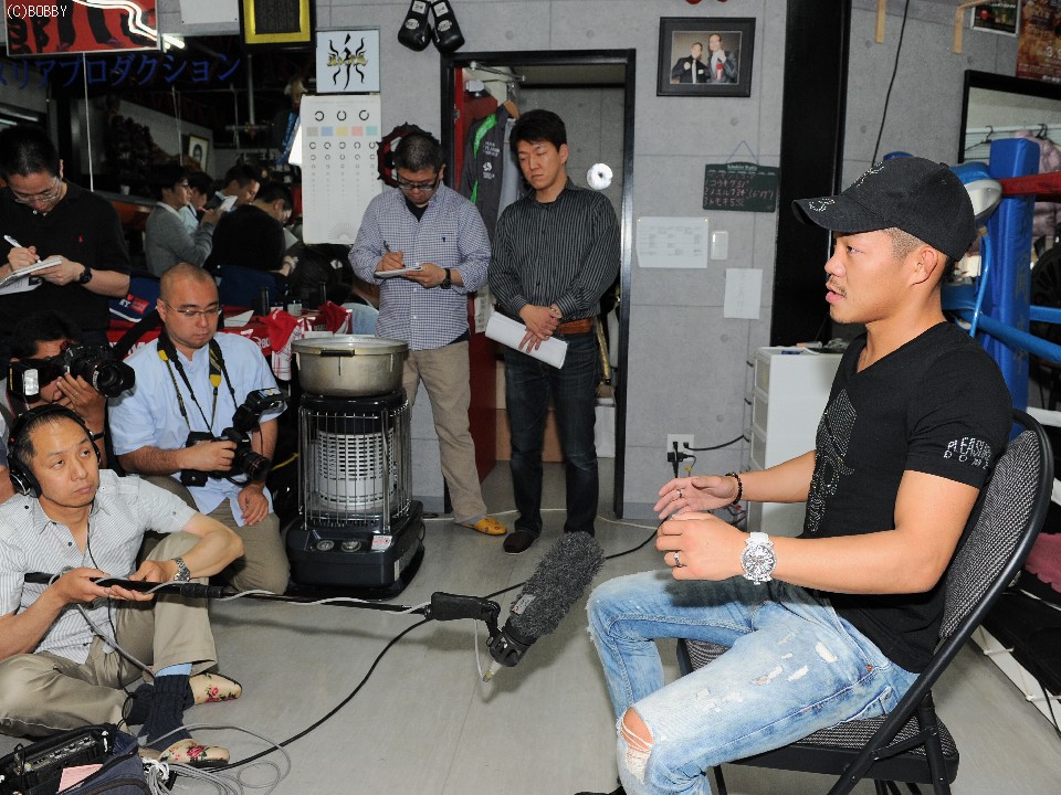 ���B�u�i�ނ�������v