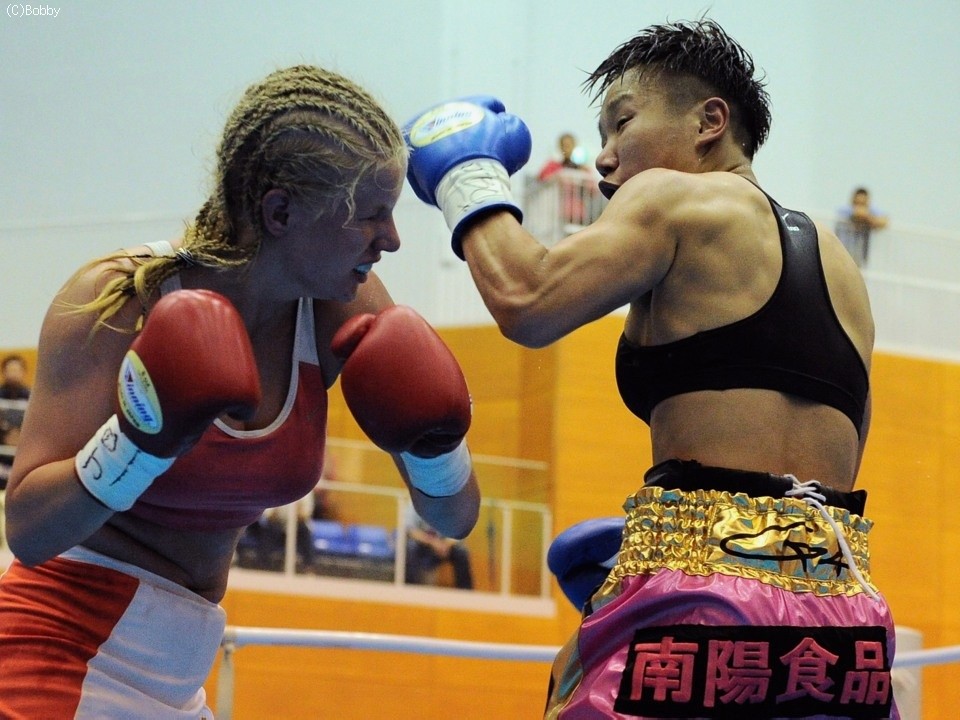 �O��̐��E�D���?