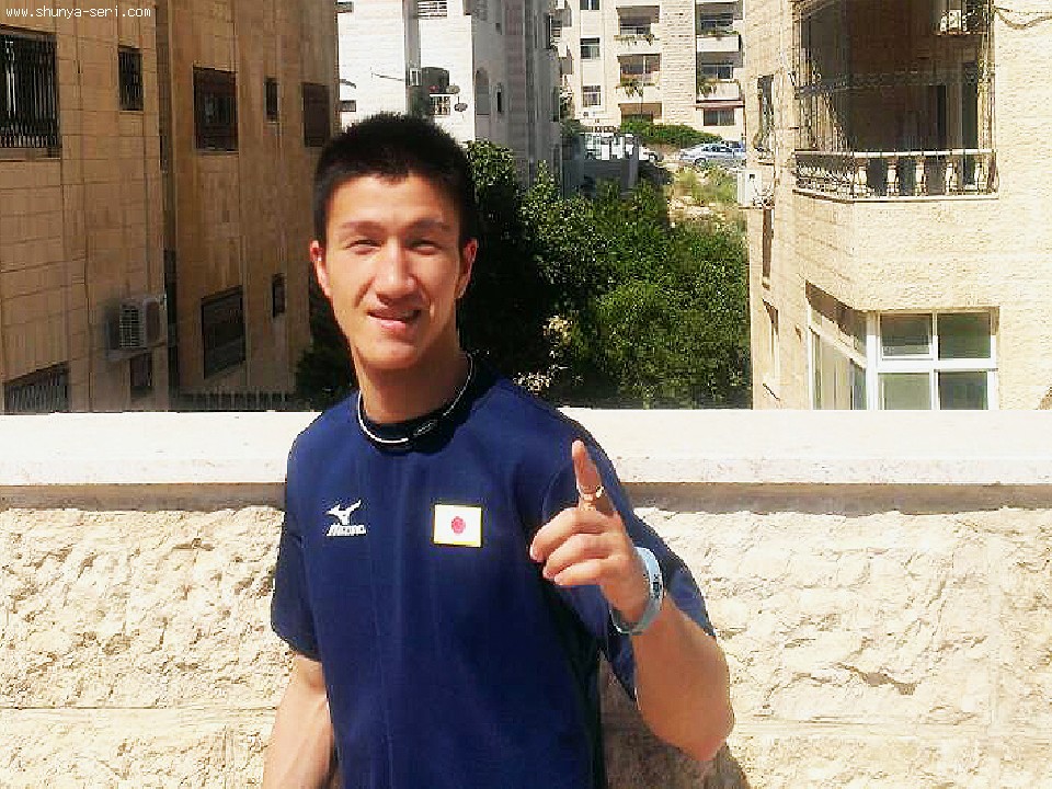 �A���}���̊X�ɒ���������