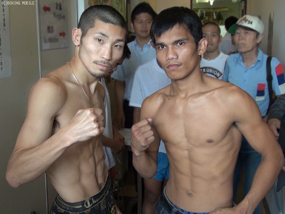 左:岩佐 右:ブハウェ