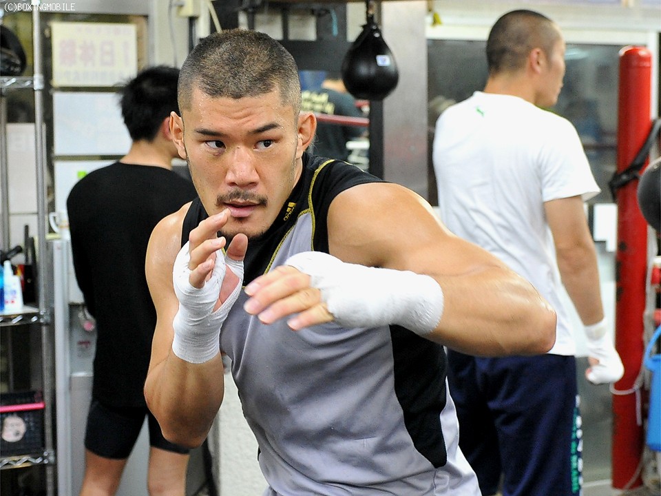 ���c�A�X�p�[200���E���h�z��