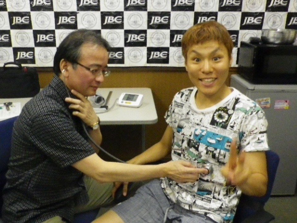 �a�V�ȃw�A�X�^�C���œo��