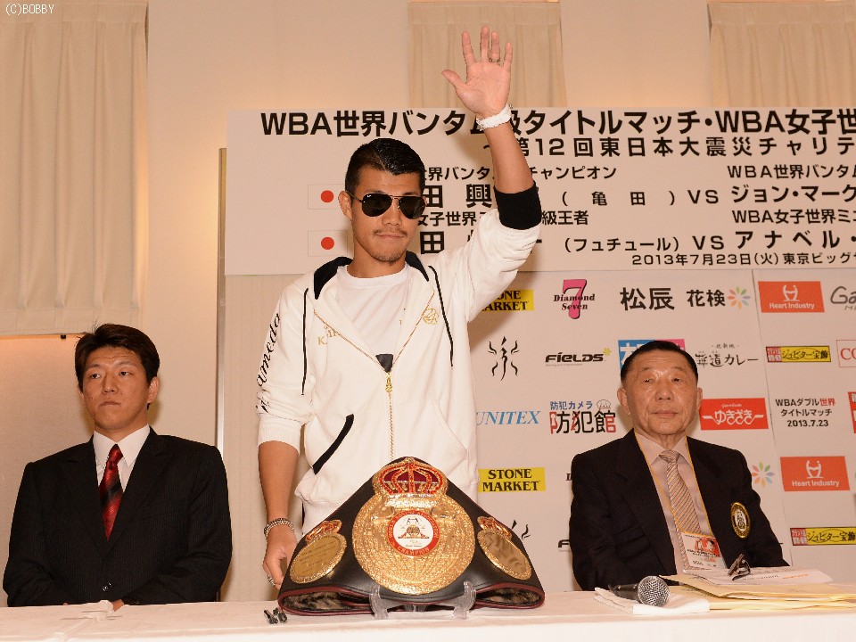 ���B�u�[�����鎎�����v