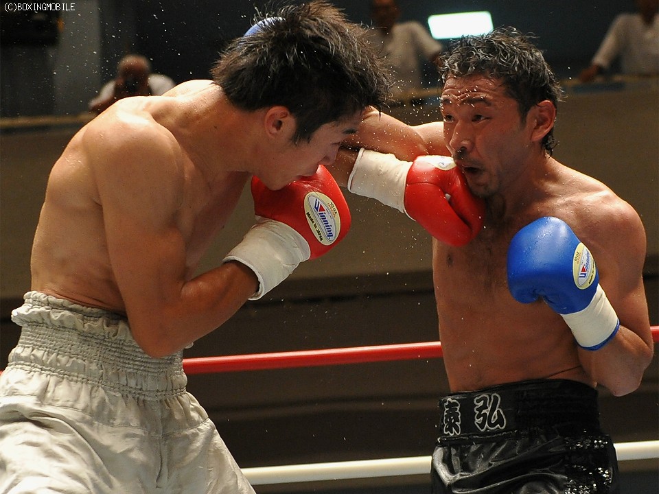 ��:�L��@�E:���