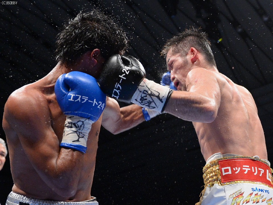 �{��A������U��Ԃ�