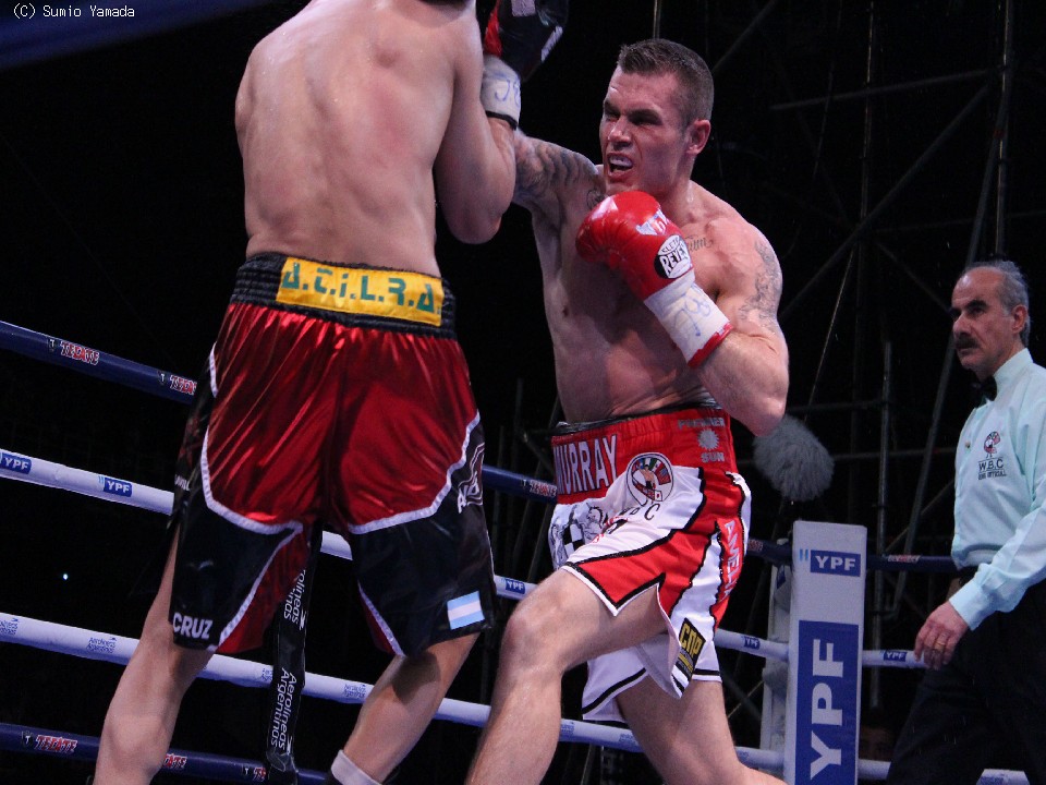 �}���[�����B�Ŗh�q�킩