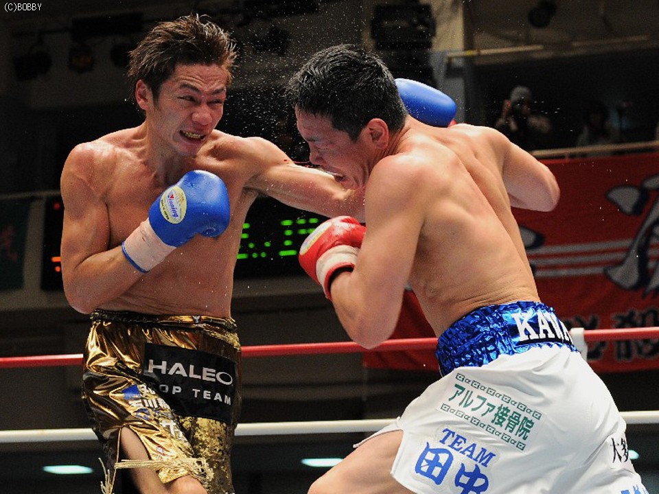 ����vs�\�񑺁A�Ă�