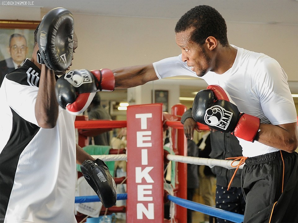 カバジェロがスパー・パートナー