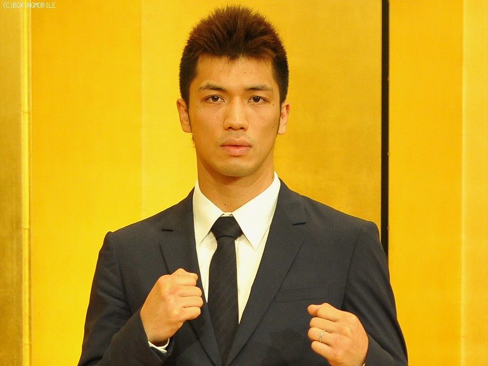 �u���E�̎���Ɂv�Ƒ��c