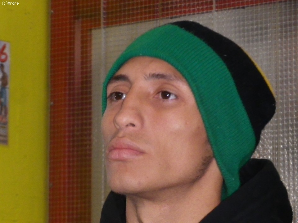 �t�F���b�N�X�E�A���o���[�h