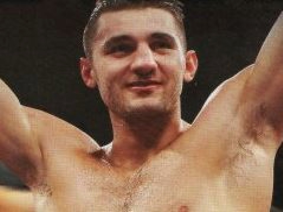 �l�C�T���E�N���o���[